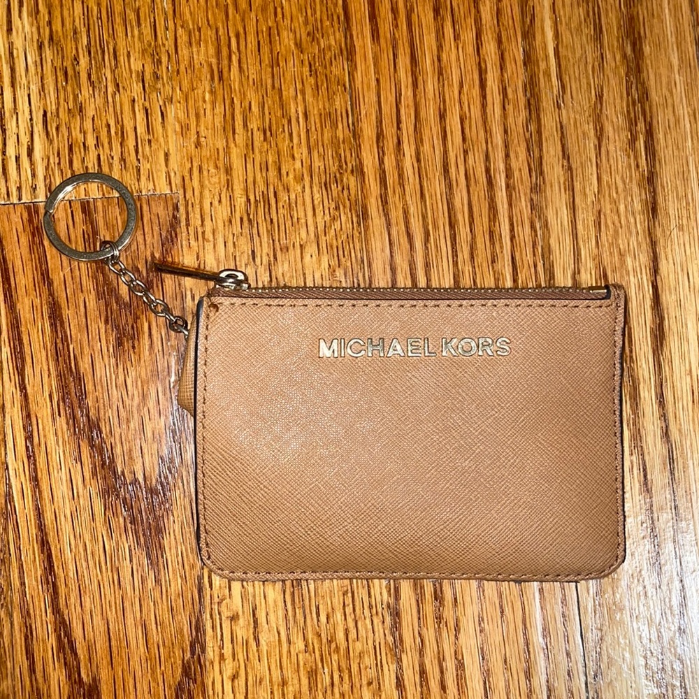 AUTHENTIC MICHAEL KORS KEYCHAIN WALLET
